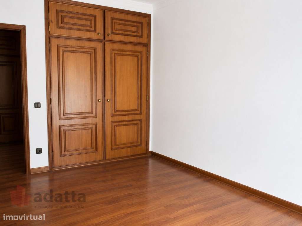T2 com Garagem para Venda em Coimbra-8