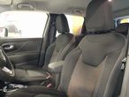 Jeep Renegade 1.3 TG 4Xe Upland - 9