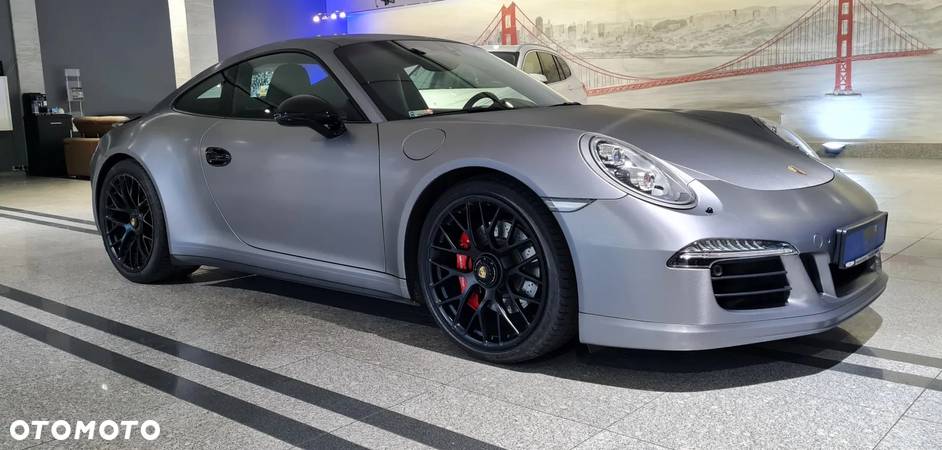 Porsche 911 Carrera 4 GTS PDK - 10