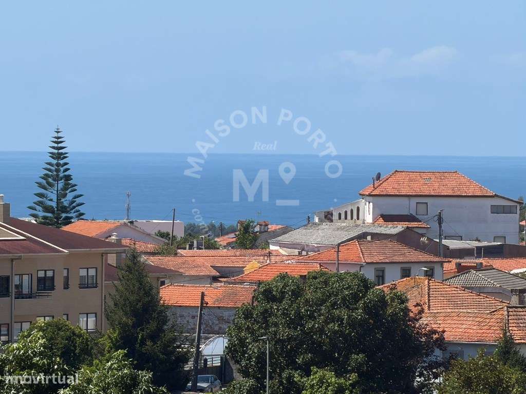 Apartamento T1 com Varanda, Vista Mar e Lugar de Estacionamento em ...-32