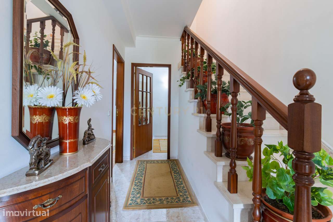 Moradia T3 a 10 minutos de Leiria-12