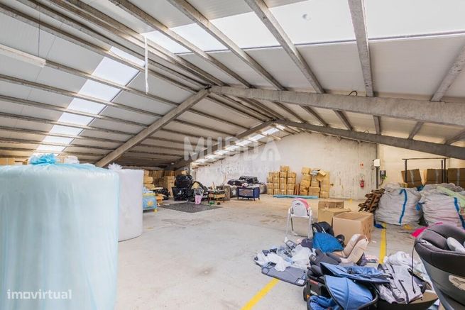 Armazém Industrial de Excelência para Venda – Zona Industrial de Corte-16