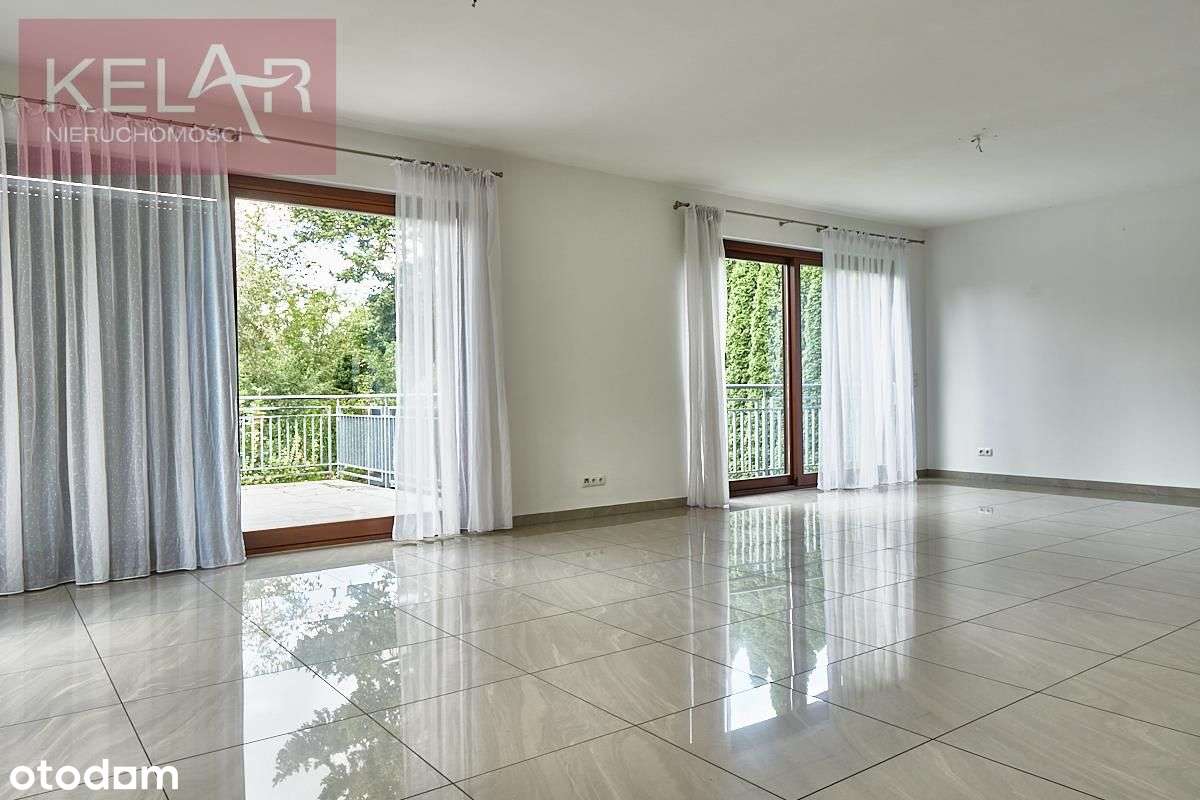 Borek koło szkoły międzynarodowej. Duży, wygodny.-2