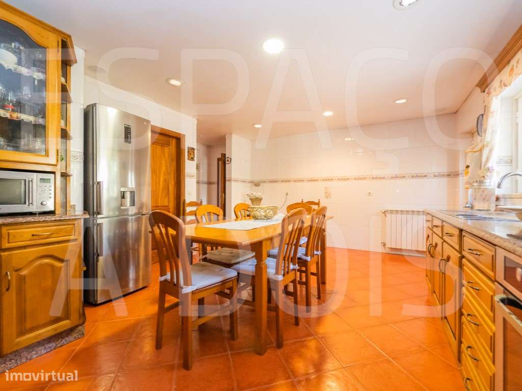 DESLUMBRANTE! INDEPENDENTE (isolada). Excelente qualidade de constr...-54