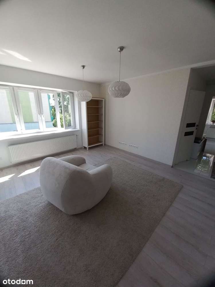 Sprzedam mieszkanie w pobliżu Forum.-5