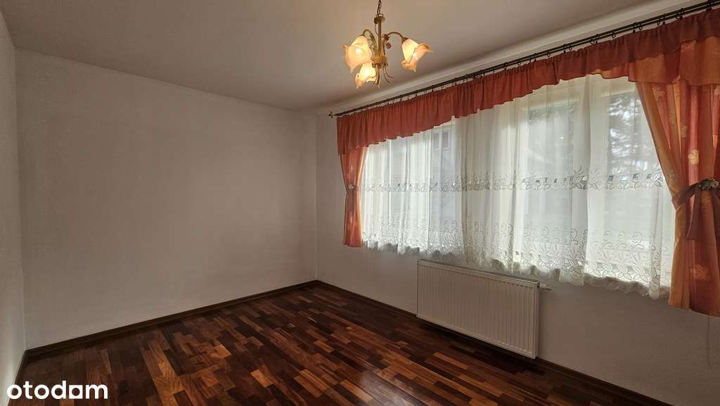 Dom pełen charakteru w stylu polskiego dworu-11