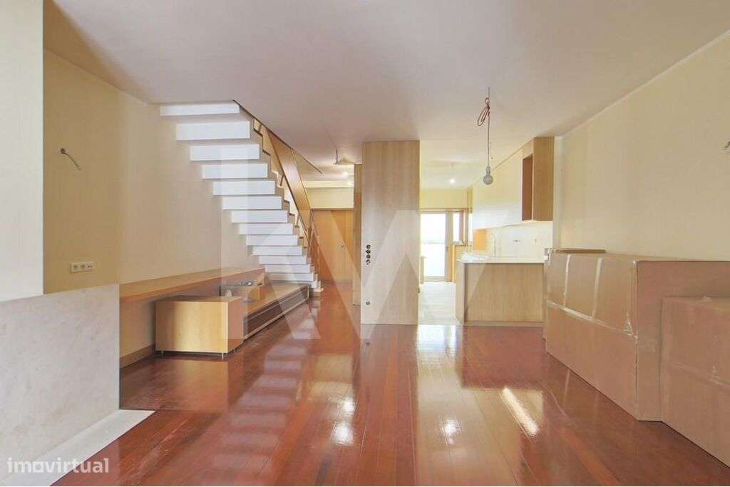 Moradia T3+1 no Bairro da Beira Mar, no centro de Aveiro - Grande imagem: 4/40