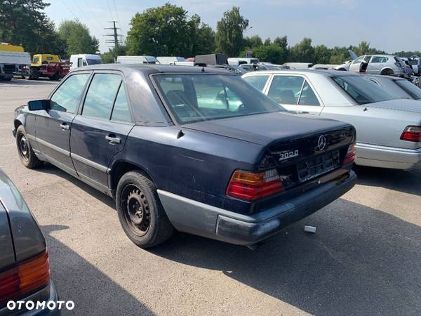 Mercedes-Benz W124 (1984-1993) - 3