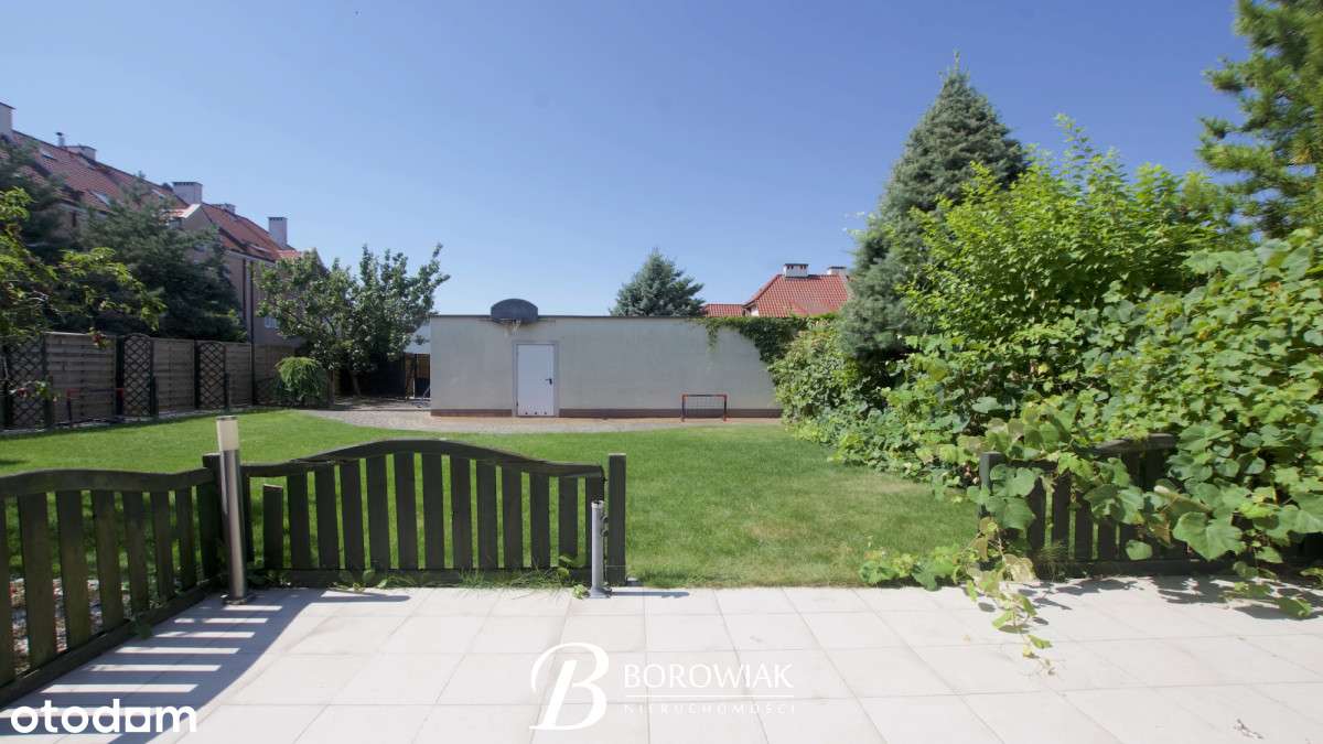 Piętrowy dom w zabudowie bliźniaczej-os. Dobrzec-4