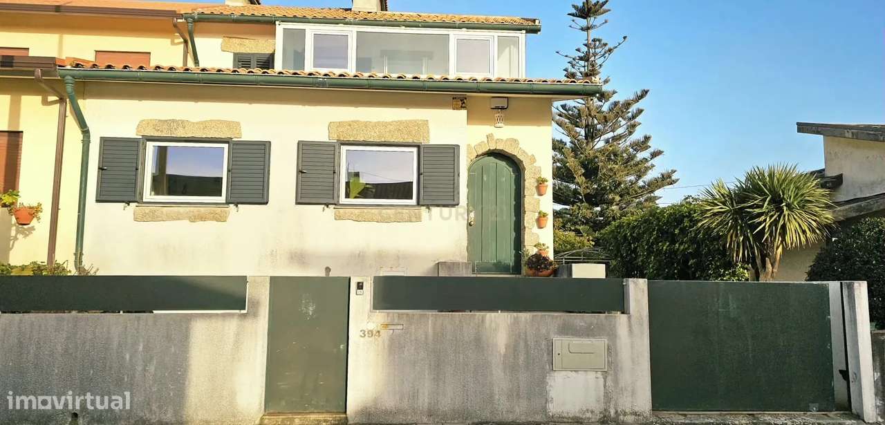 Moradia T3 junto a Praia de Mindelo-39