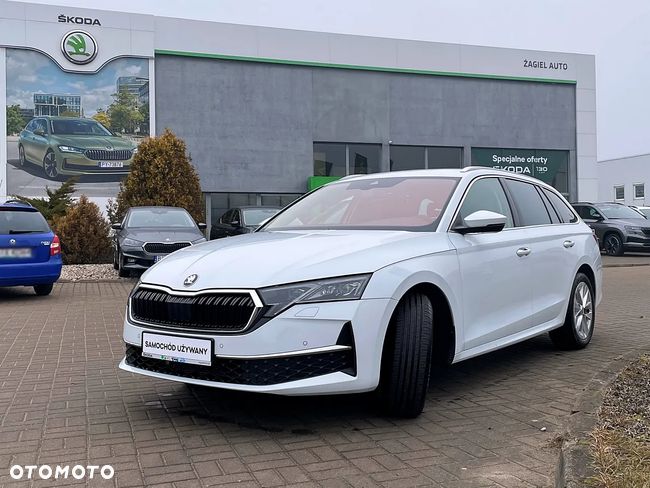Skoda Octavia Combi Selection 1.5 TSI m-HEV 110 kW DSG, przebieg 3 tys.km