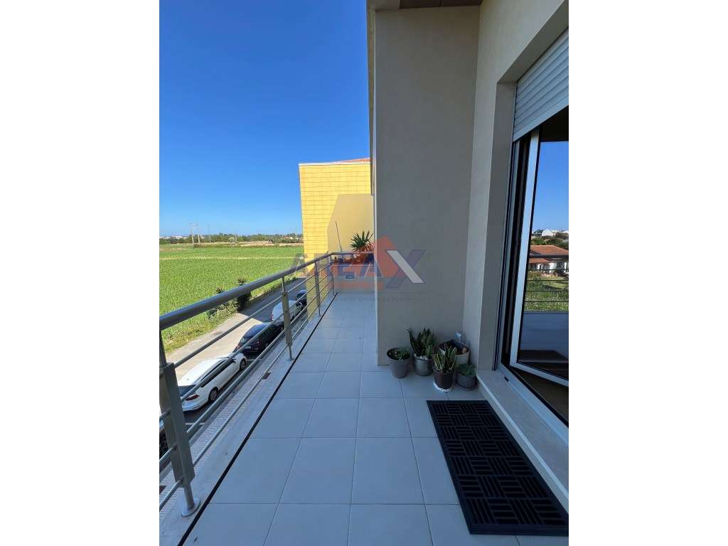 FABULOSO APARTAMENTO T3 EM ARADAS - AVEIRO-19
