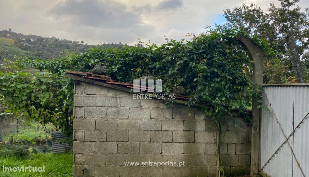 Venda Terreno, Paredes de Viadores, Marco de Canaveses