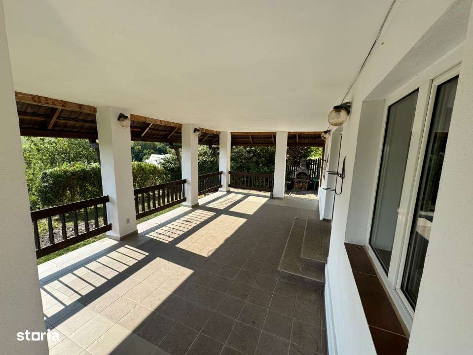 Casa in Sacele pozitionata intr-o zona linistita-3