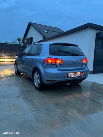 Volkswagen Golf 2.0 TDI BlueMotion Technology Comfortline - 5