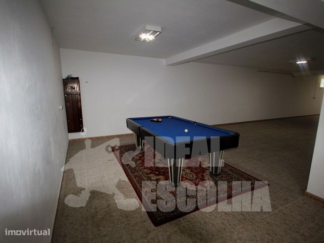 MORADIA V4 ALVOR 1200 000€-47