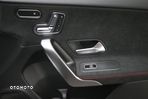 Mercedes-Benz Klasa A 220 4-Matic AMG Line 8G-DCT - 26