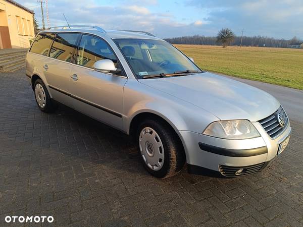 Volkswagen Passat 1.9 TDI Basis - 1