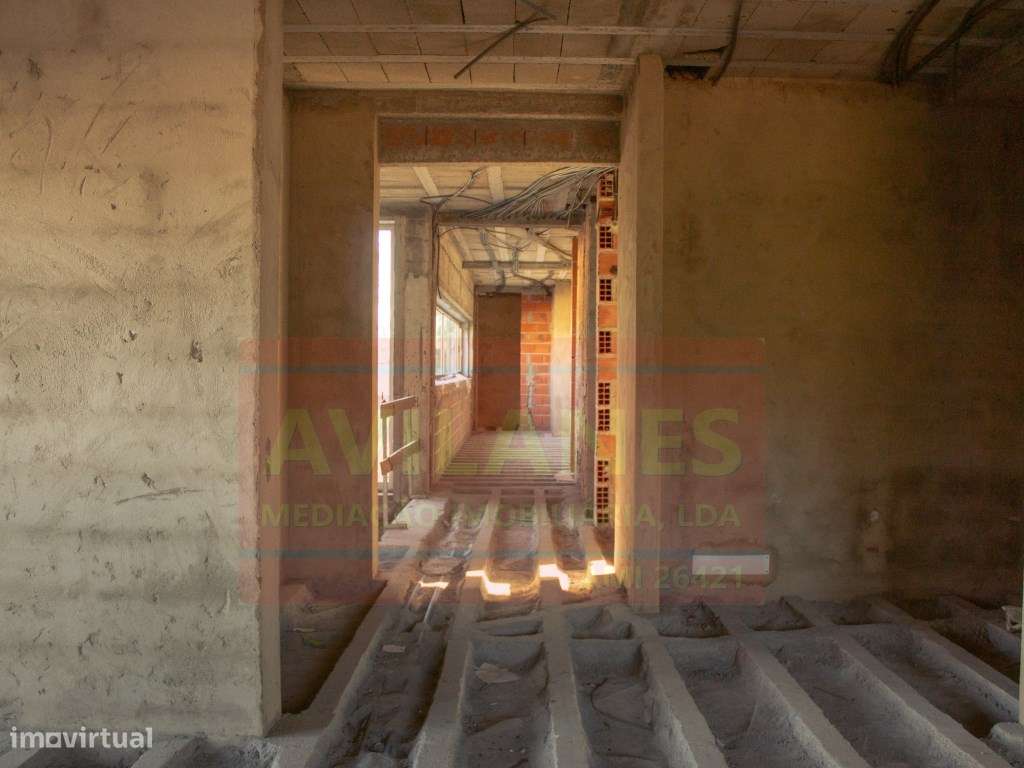 MORADIA T3 - FIÃES (ESTADO ATUAL) - Grande imagem: 5/17