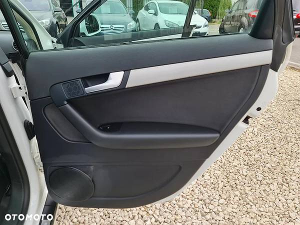 Audi A3 1.6 TDI Sportback Ambiente - 22