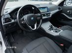 BMW Seria 3 320d xDrive Advantage - 5