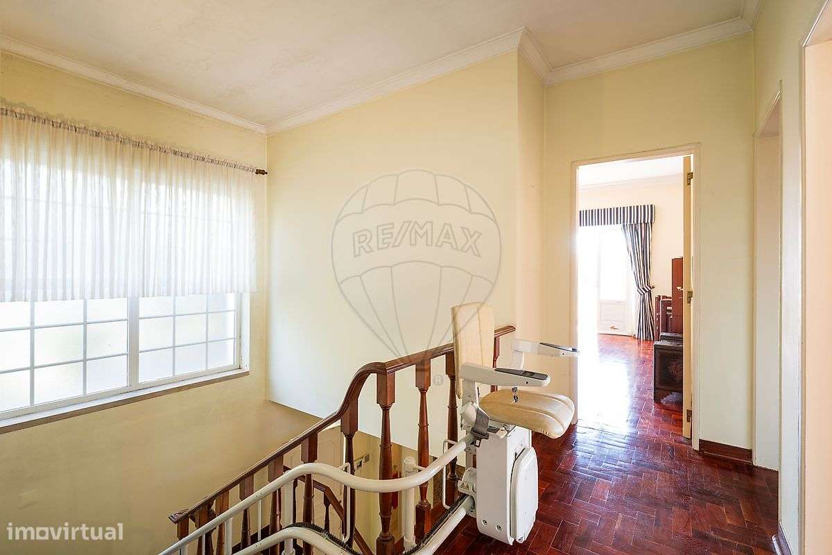 Moradia T4 para venda-12