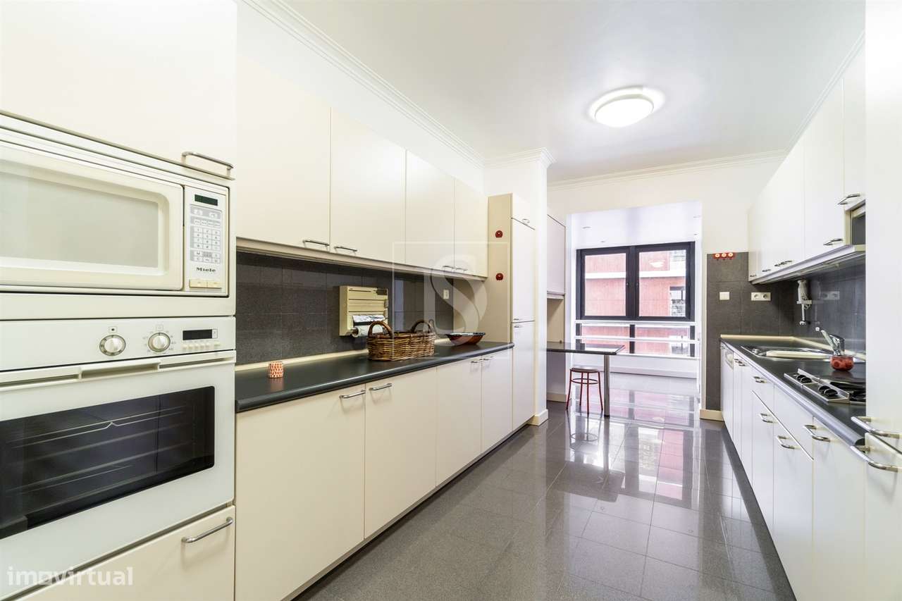 Apartamento T4 Venda em Cascais e Estoril,Cascais-8