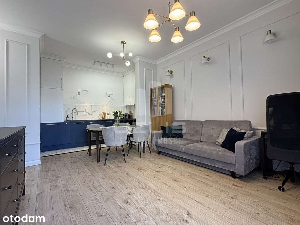 Okazałe mieszkanie w centrum z prywatnym ogrodem-4