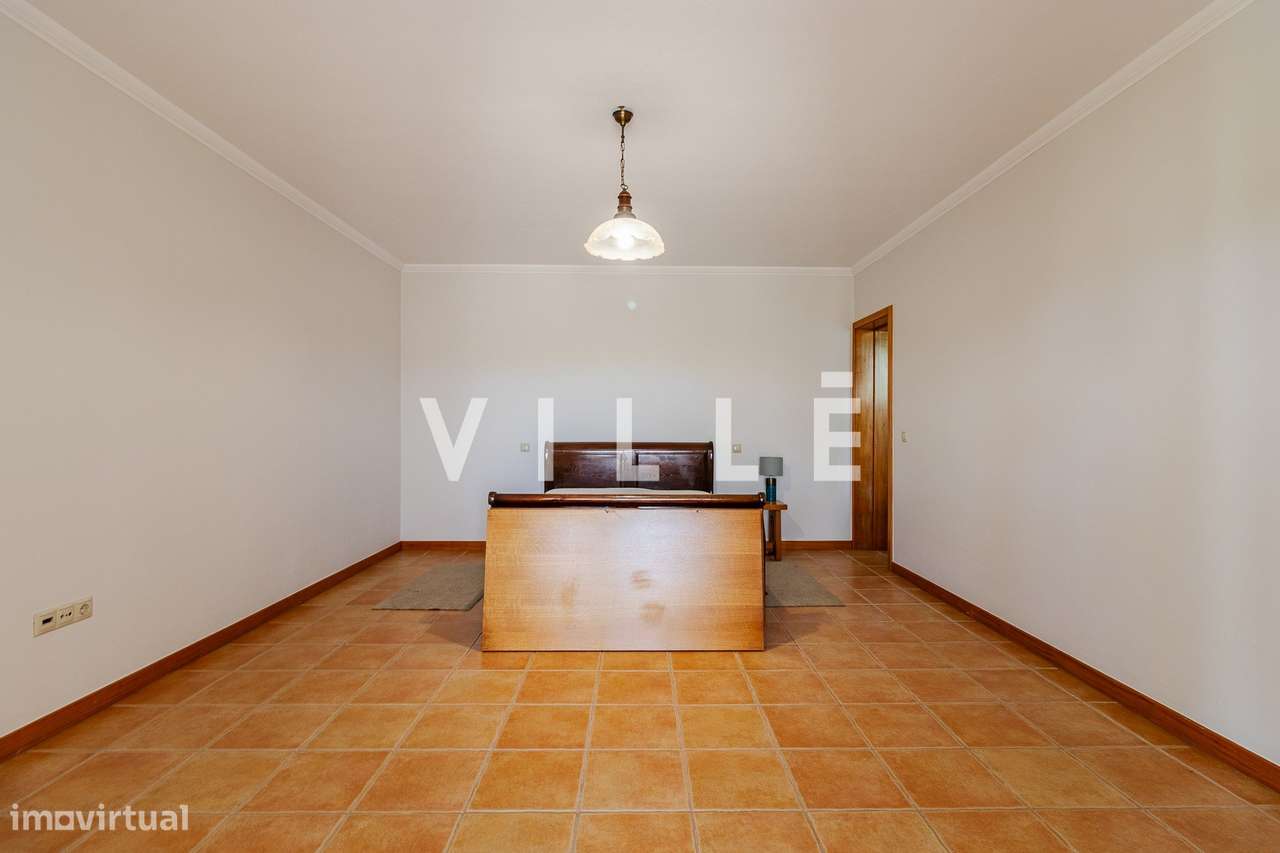 Moradia Térrea com Cave e Terreno – Fermelã, Estarreja-42