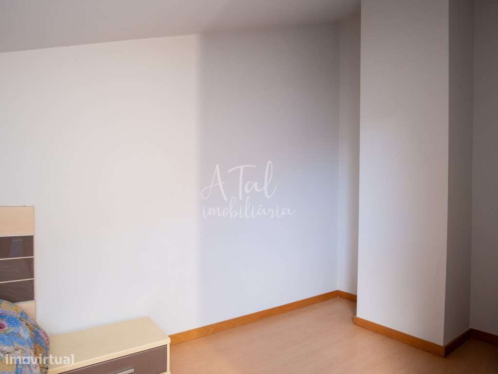 Apartamento T2 duplex, em urbanização central da cidade do Cartaxo-21