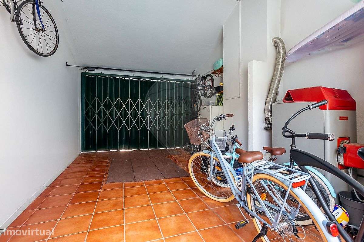 Moradia T4 para venda-40