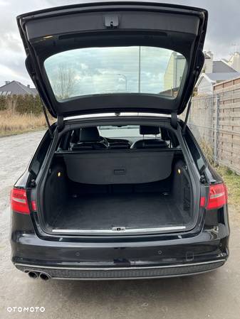 Audi A4 2.0 TDI Sport S tronic - 9