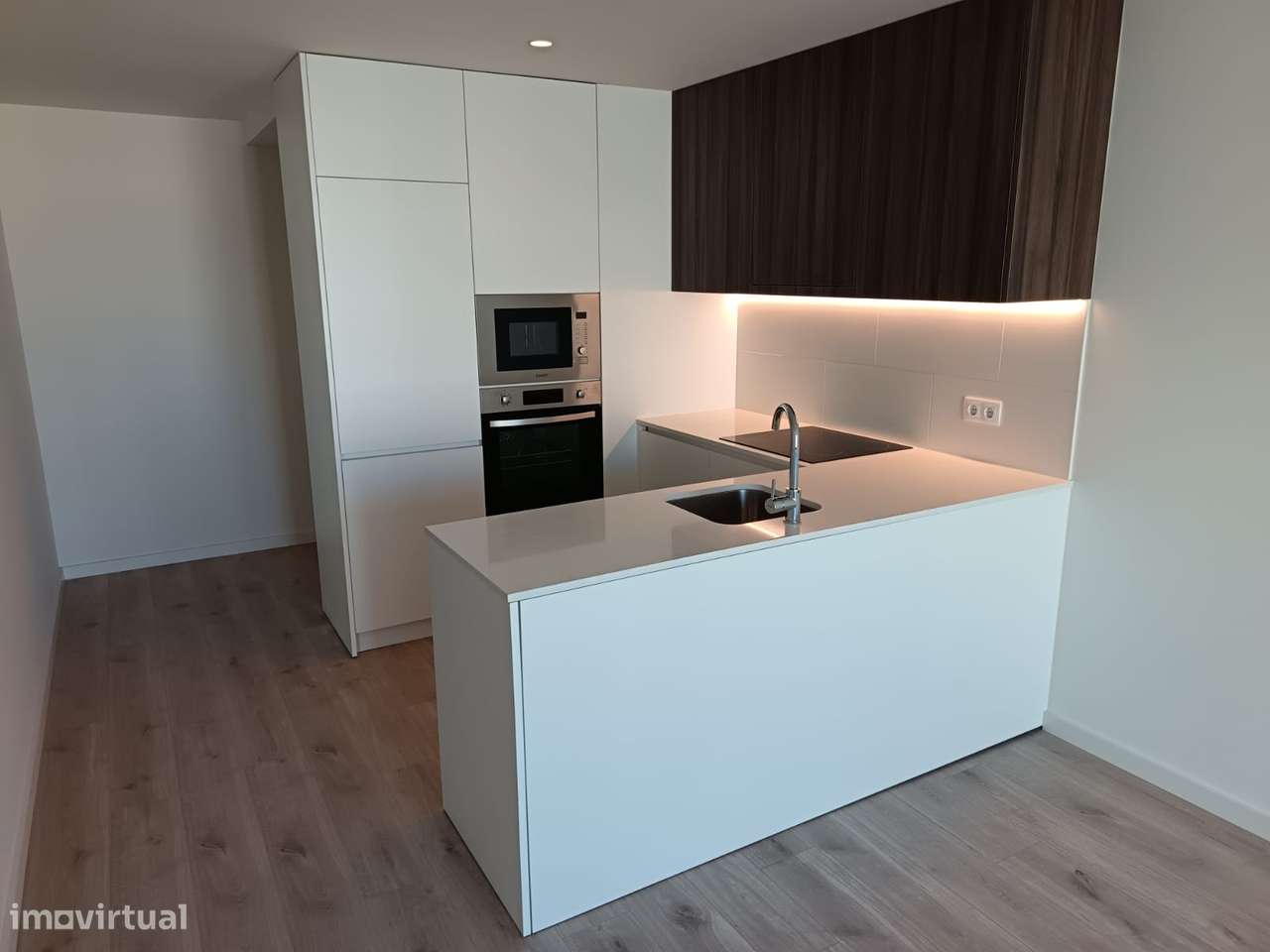 Apartamento perto da Mercedes no A - Grande imagem: 3/12