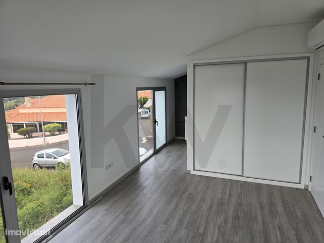 Moradia T3 com Piscina e Vista Mar nos Prazeres | Calheta-21