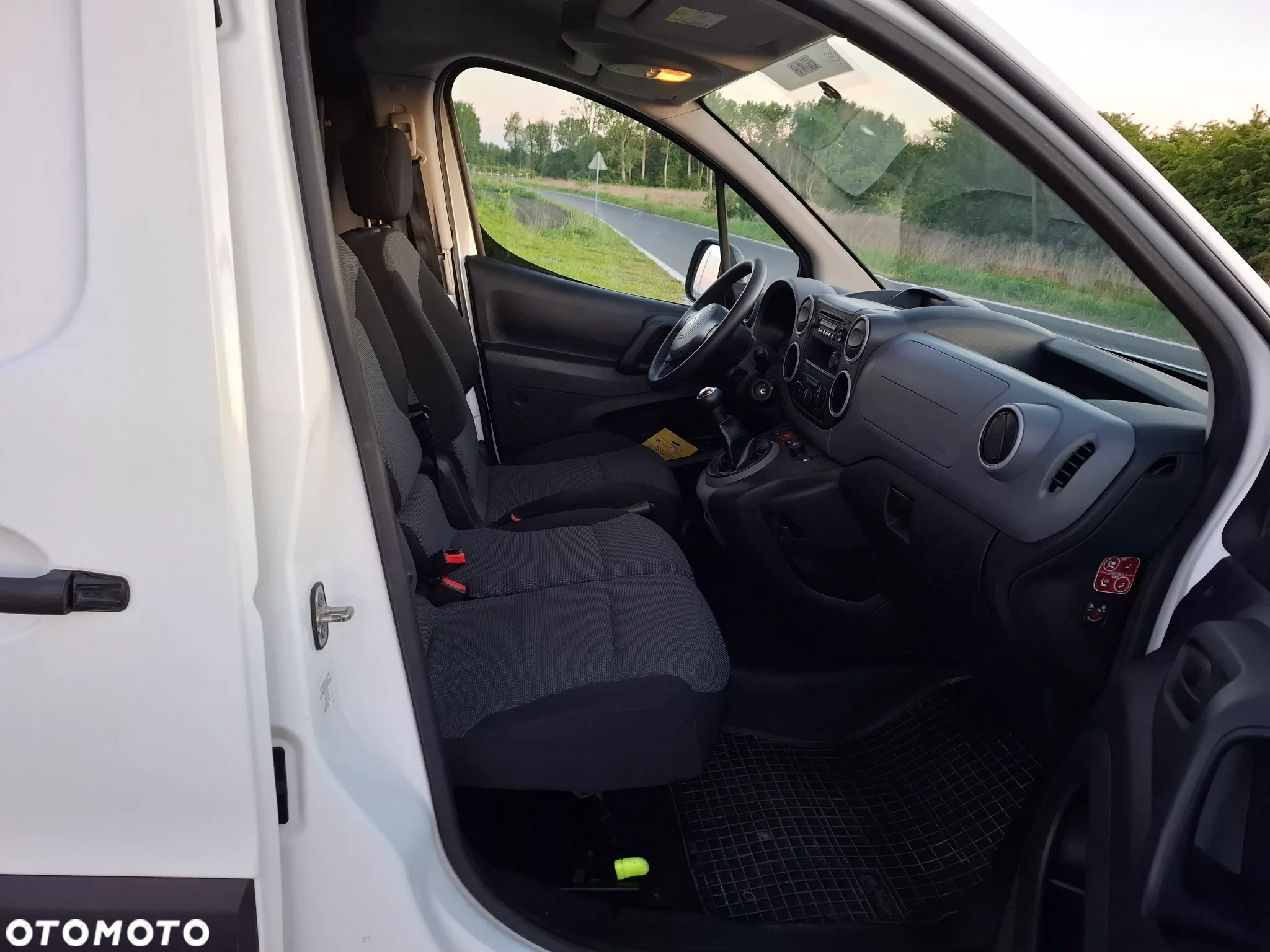 Citroën BERLINGO - 14