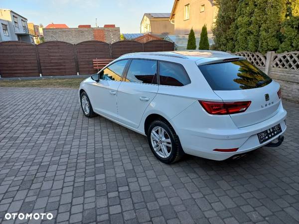 Seat Leon 2.0 TDI Xcellence S&S DSG - 10