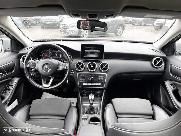 Mercedes-Benz A 180 d Urban - 8