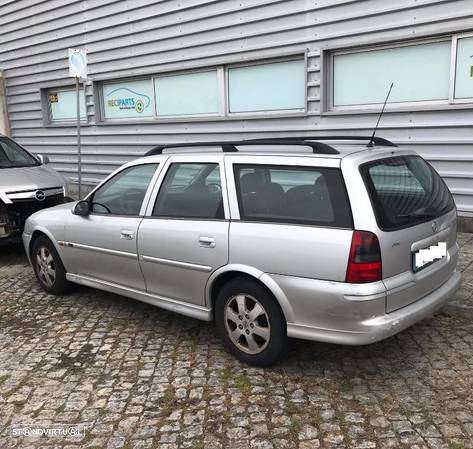 Opel Vectra B 2.2 DTi Caravan 2001  - Para Peças - 5