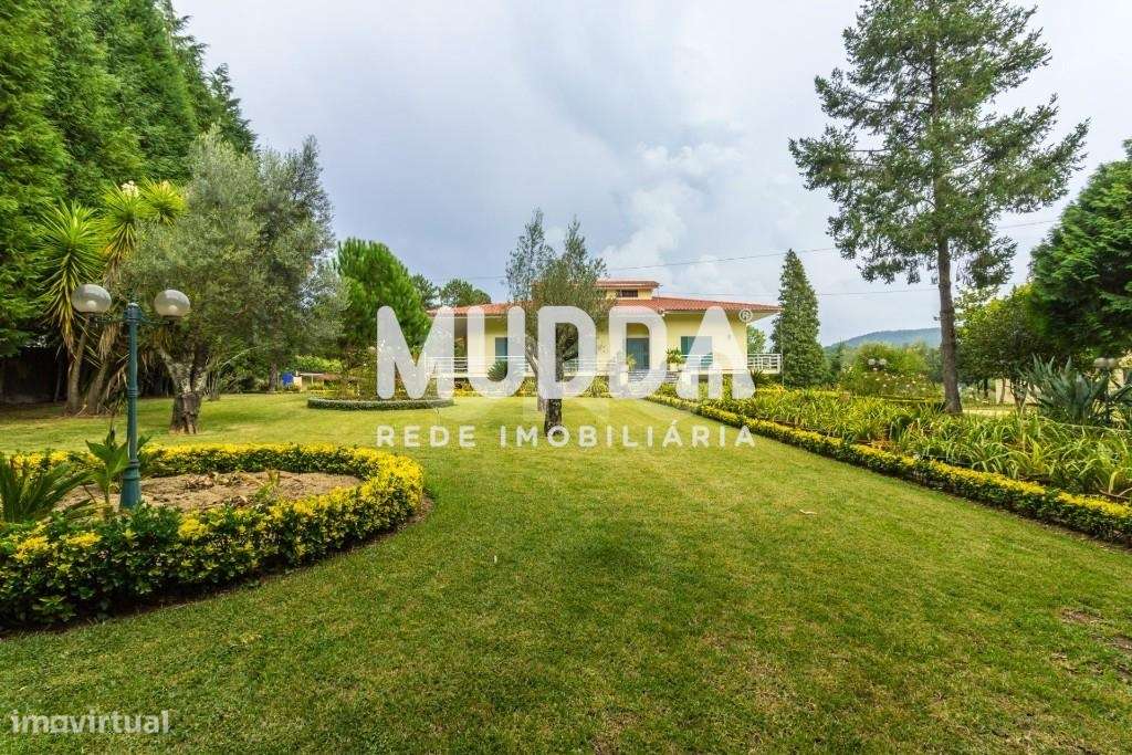 Moradia T4 - Grande imagem: 3/57