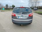 Ford S-Max - 7