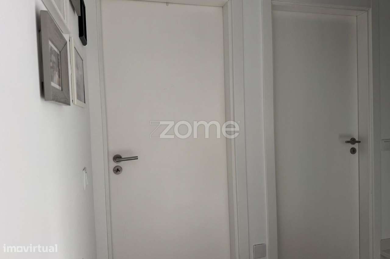 Moradia T4 com 2 Suites-23