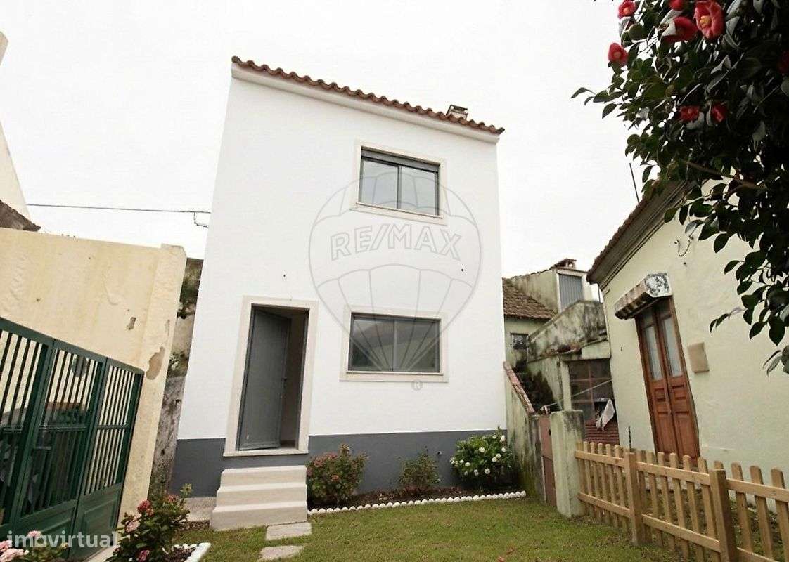 Moradia T2 para venda - Grande imagem: 2/15