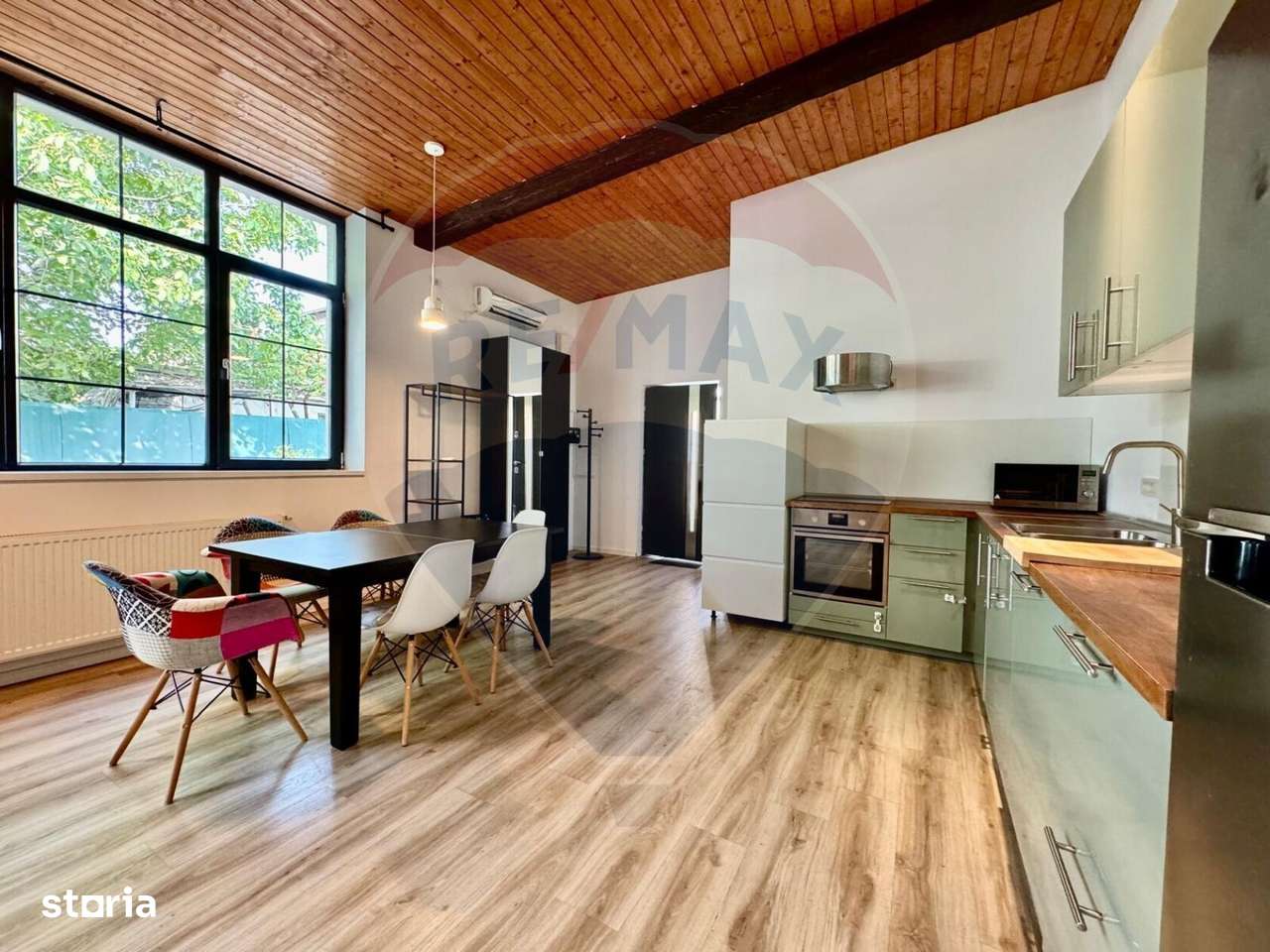 Casă/apartament tip studio/curte de inchiriat Parc Bazilescu - Imagine principală: 2/15