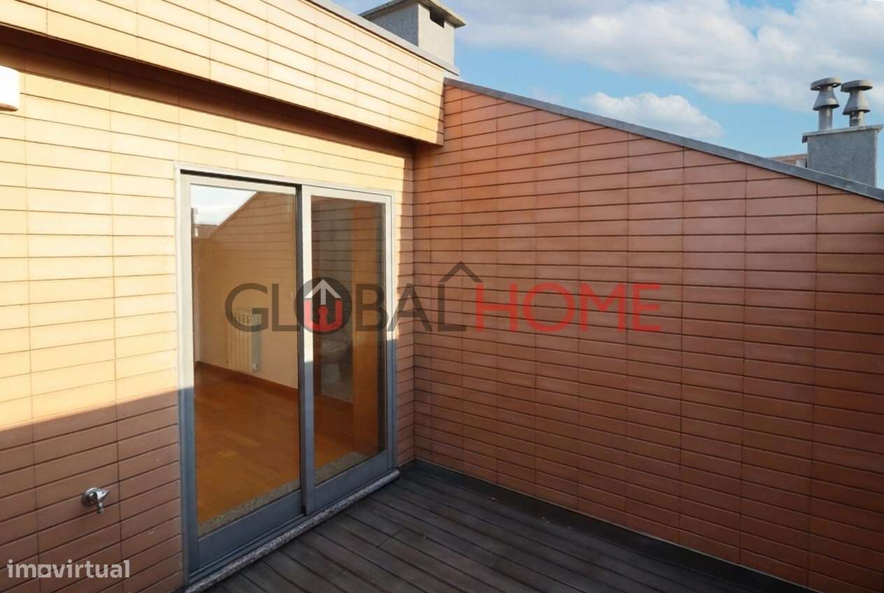 Duplex T2+1 com vista mar em Canidelo-48