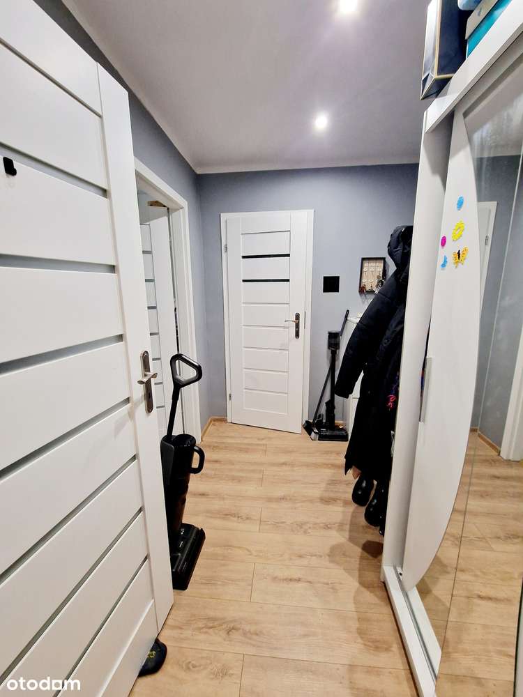 Na sprzedaż dwupoziomowe mieszkanie w Strzegomiu.-7