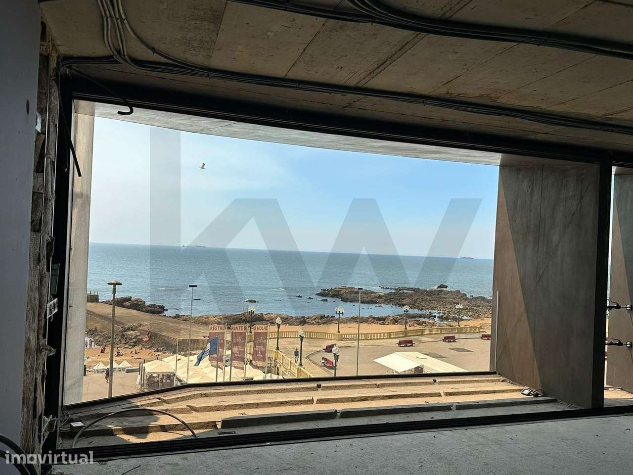 T1+1 Porto Foz, Av. Brasil, frente ao molhe de Carreiros, à praia do m - Grande imagem: 5/9