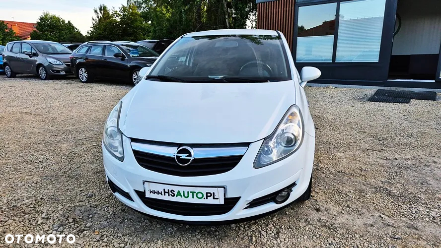 Opel Corsa 1.4 16V Cosmo - 4