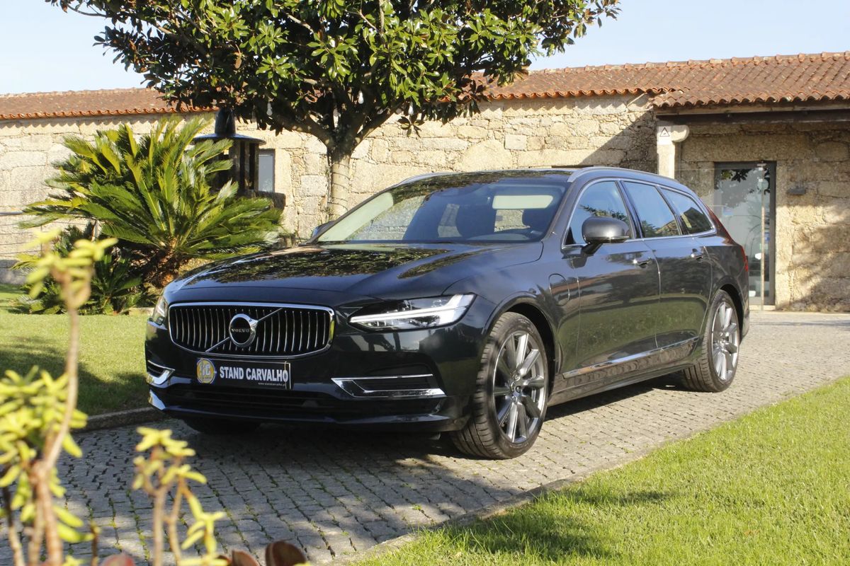 Volvo V90 2020