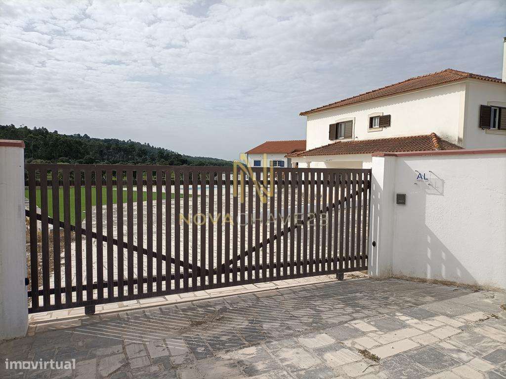 Moradia T6 - Alcanede, Santarém com licença para ALOJAMENTO LOCAL-38