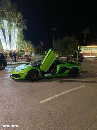 Lamborghini Aventador - 6